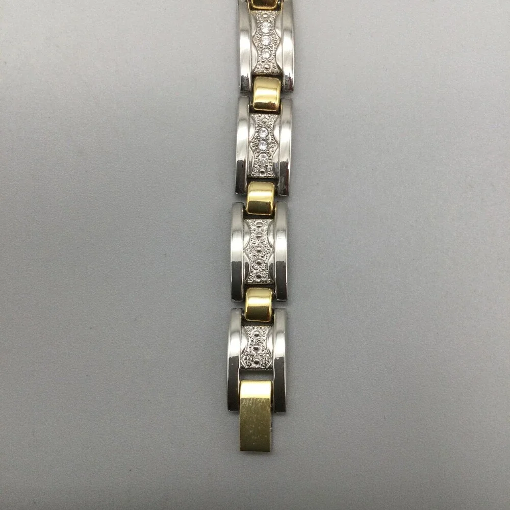 Christian Benet Womens Watch 22mm White MOP Dial Two Tone New Battery 7.25